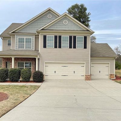 1251 St James Pl, Loganville, GA 30052