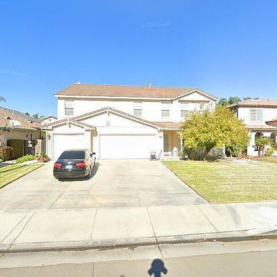 12528 Mississippi Dr, Eastvale, CA 91752