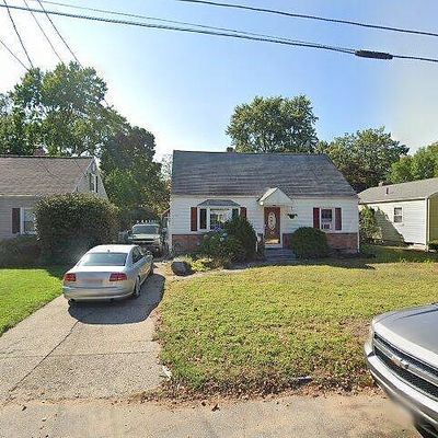 126 Wheeler Ave, Springfield, MA 01118