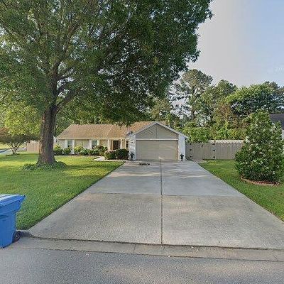 1261 Paramore Dr, Virginia Beach, VA 23454