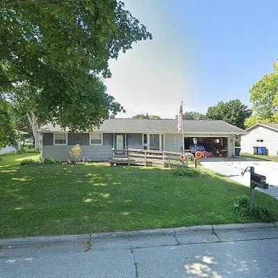 1263 Morris Ave, Green Bay, WI 54304