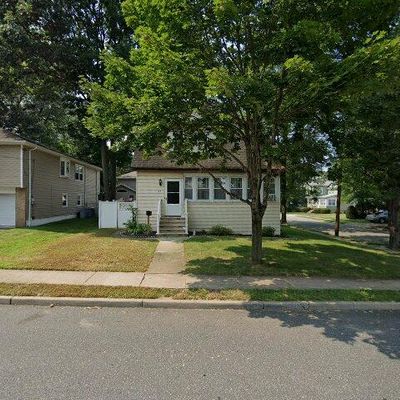 127 Oak Grove Ave, Hasbrouck Heights, NJ 07604