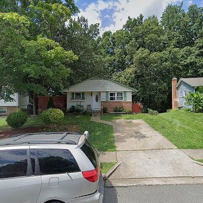 12704 Greenhall Dr, Woodbridge, VA 22192