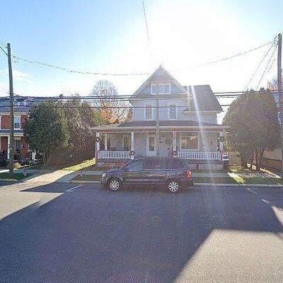 128 E Penn Ave, Robesonia, PA 19551