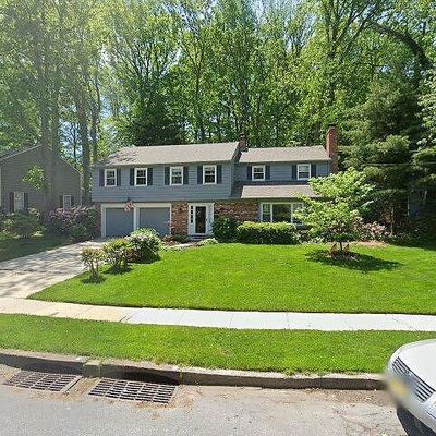 129 Barcroft Dr, Cherry Hill, NJ 08034