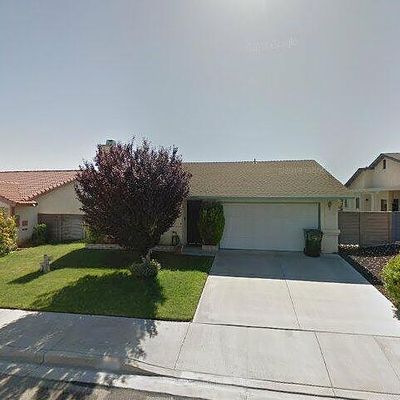 12985 Autumnwood Dr, Victorville, CA 92395