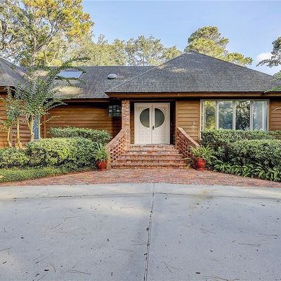 13 Mcintosh Rd, Hilton Head Island, SC 29926