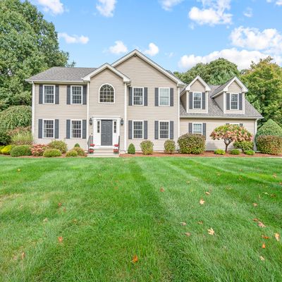 130 Cougar Dr, Manchester, CT 06040