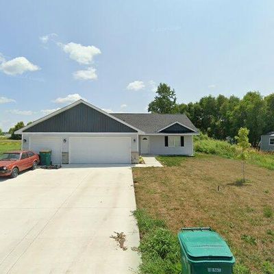 130 Galway Pl, Green Isle, MN 55338