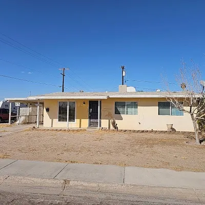 1302 E Morrison St, Yuma, AZ 85365