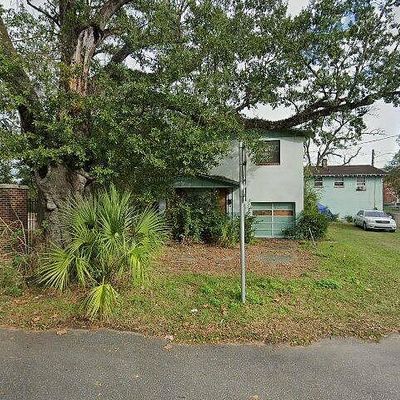 1307 Grunthal St, Jacksonville, FL 32209