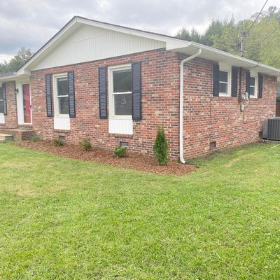 131 Jewell St, Johnson City, TN 37601