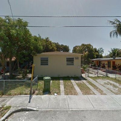 1310 Nw 26 Th St, Miami, FL 33142