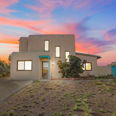 1313 Acequia Borrada, Santa Fe, NM 87507