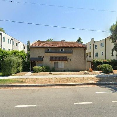 13142 Riverside Dr, Sherman Oaks, CA 91423