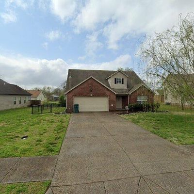 1318 Knoll Ln, Lebanon, TN 37087