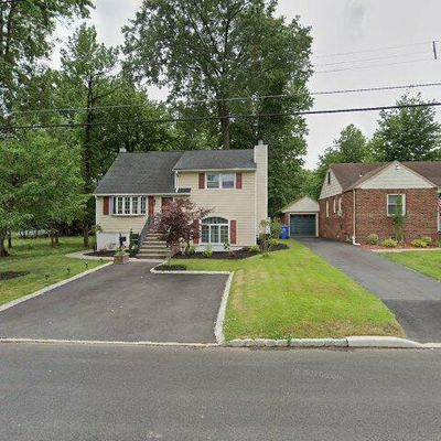 132 Berkley Ave, Colonia, NJ 07067