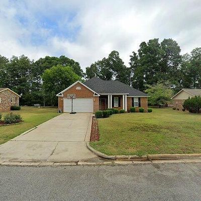 1320 Augusta Dr, Albany, GA 31707