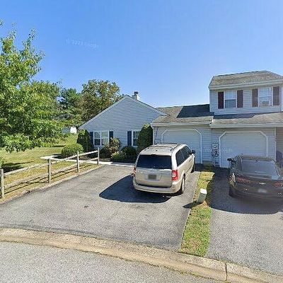 153 Upper Valley Ln, Newark, DE 19711