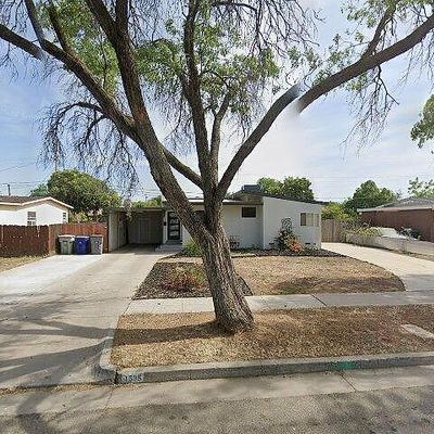 1535 W Pontiac Way, Fresno, CA 93705