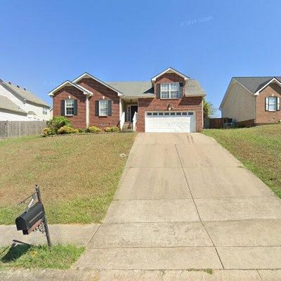 1536 Cedar Springs Cir, Clarksville, TN 37042