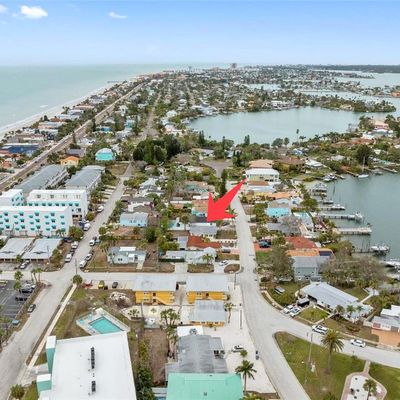 15406 2 Nd St E, Madeira Beach, FL 33708