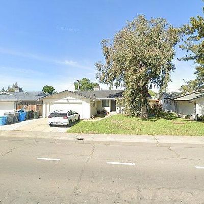 1542 Clark Ave, Yuba City, CA 95991