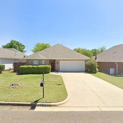 1549 Hawthorne Ln, Prattville, AL 36066