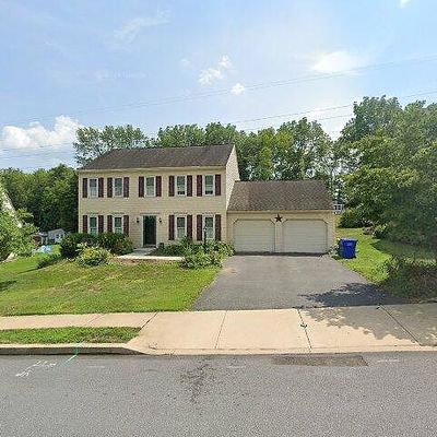 1562 S Jefferson Ct, Lancaster, PA 17602