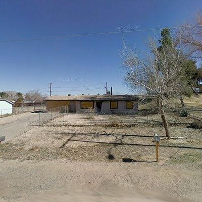 15921 Condor Rd, Victorville, CA 92394