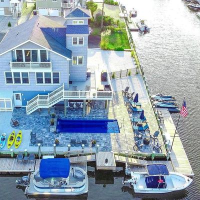 16 Chesapeake Court, Tuckerton, NJ 08087