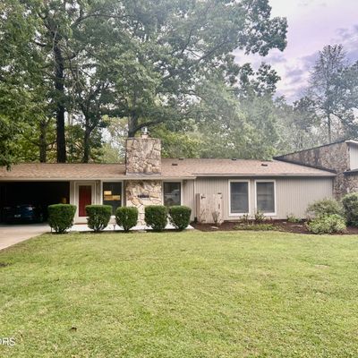 16 Lake Forest Ln, Crossville, TN 38558