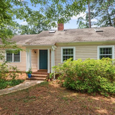 16 Rogerson Dr, Chapel Hill, NC 27517