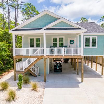 160 Nw 6 Th St, Oak Island, NC 28465