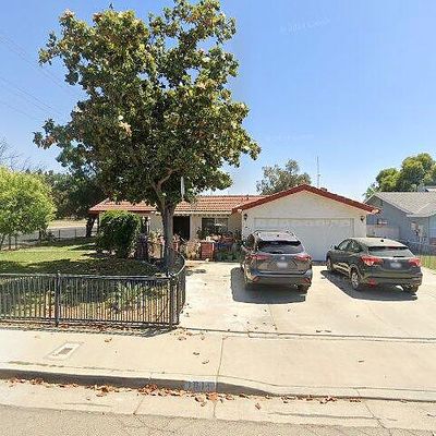 1611 W Grand Ave, Porterville, CA 93257