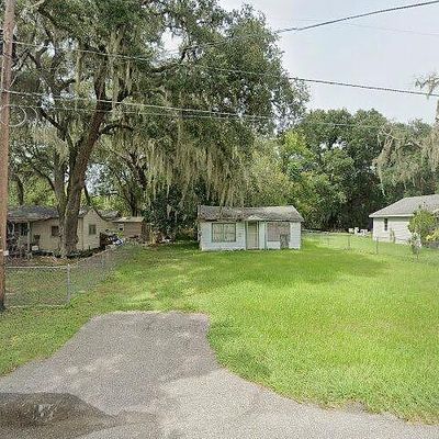 16123 3 Rd St, Umatilla, FL 32784