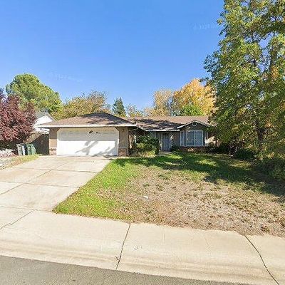 1637 French Lace Ln, Redding, CA 96003