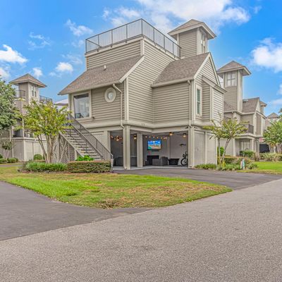 1639 Harbor Dr, North Myrtle Beach, SC 29582