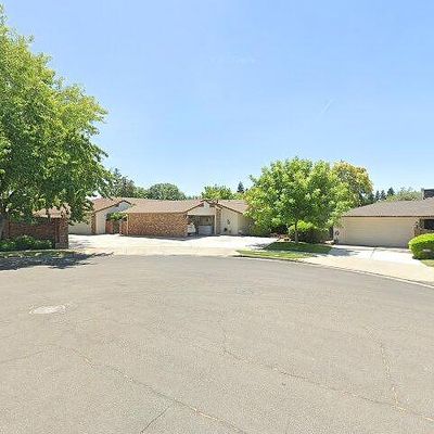 1695 W Calimyrna Ave #8 D, Fresno, CA 93711