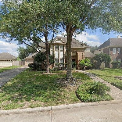 14422 Ardwell Dr, Sugar Land, TX 77498