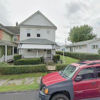 1445 Hawthorne St, Scranton, PA 18504