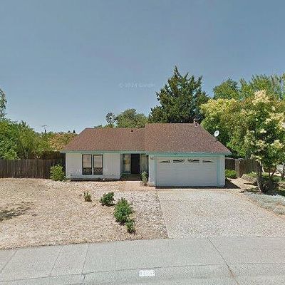 1455 Wimbledon Dr, Auburn, CA 95603