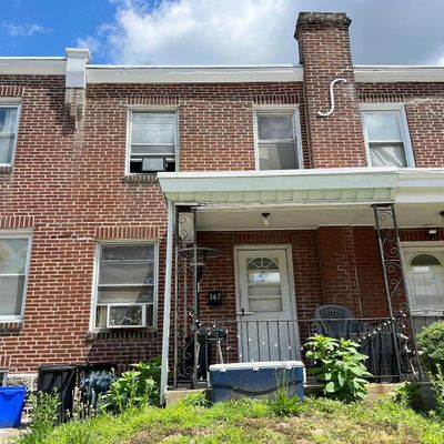 147 Fern St, Philadelphia, PA 19120