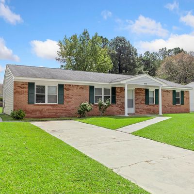 147 White Oak Blvd, Jacksonville, NC 28546