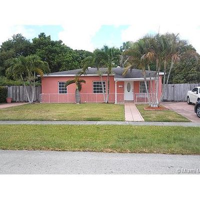 14920 Polk St, Miami, FL 33176