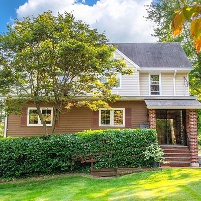 15 Hibben Pl, Montclair, NJ 07043