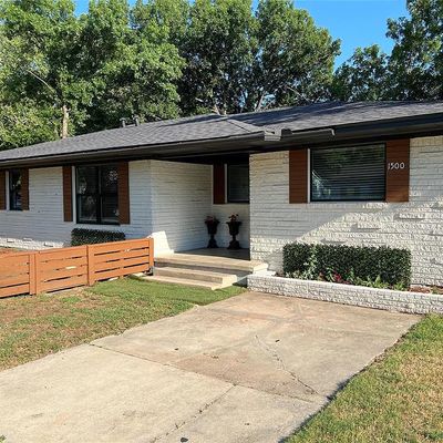 1500 Elizabeth St, Gainesville, TX 76240