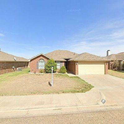 1505 Yorkshire Ave, Wolfforth, TX 79382