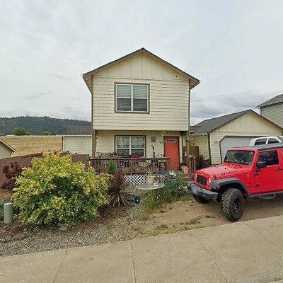 151 Ne Plum Ridge Dr, Winston, OR 97496