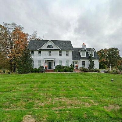 1510 Hill St, Suffield, CT 06078